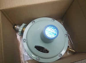 劳动牌煤气减压阀