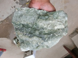 青海玉原石青玉