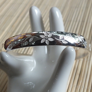 大理雪银阁s999苍山雪花银高端手工艺纯手工打制小花纯银手镯