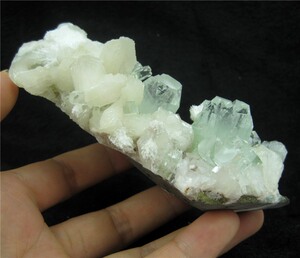 鱼眼石原石 丝光沸石辉沸石矿物晶体标本 Apophyllite 1542