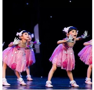 六一小荷风采儿童演出服幼儿舞蹈可爱娃娃表演服装一双小小手新款