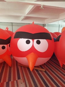愤怒的小鸟空飘,pvc动物头型气球,升空pvc模型厂家直销来图定制