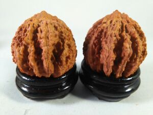 文玩把玩核桃手玩保健按摩秦岭纯野生灯笼秋子爆款促销包邮