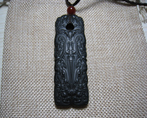 广西黑青玉 塔县黑青 特细一细料  黑碧玉  天剑吊坠牌(已结缘)