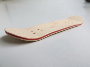 枫木手指滑板