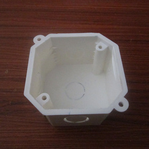 预埋板面的盒子 加厚pvc八角型天棚预埋专用盒子 灯头预埋75型盒