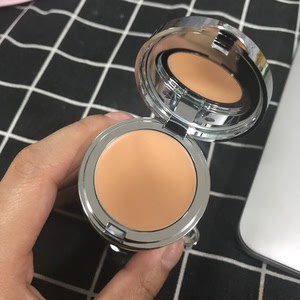 lp莱伯妮粉底液