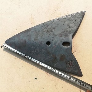 小犁尖犁铧尖犁头片三五铧犁耕地开沟犁钩犁腿耘锄农机播种机配件