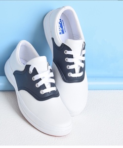 品牌仓库断码ks2021秋冬新品皮质小白拼接小众休闲运动单鞋微瑕疵