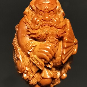 钟馗捉鬼橄榄核