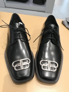 【blcgstyle】balenciaga/巴黎世家 锁扣logo 方头德比皮鞋