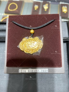 周大福专柜正品代购 传承系列999足金黄金吊坠 麒麟祥瑞 长命锁