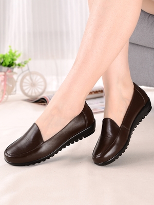 真皮妈妈鞋单鞋软鞋底防平奶奶鞋中b年人老底皮鞋滑女老人大码女