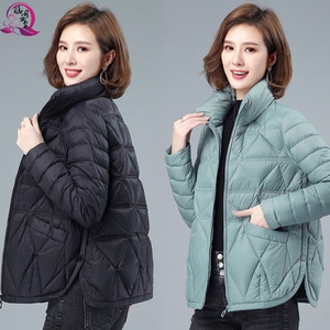时尚薄棉衣女轻便小款羽绒棉服服2021年新款女短装休闲短款小棉袄