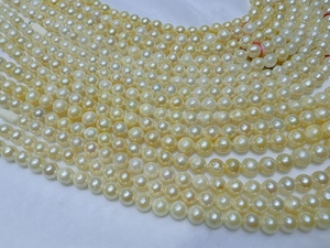 这批珍藏年份久远的珍珠～ 来自广西合浦南珠，海珠呈淡金色