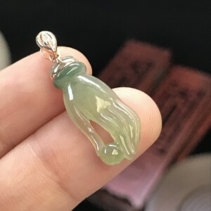 缅甸翡翠佛手吊坠-淘宝拼多多热销缅甸翡翠佛手吊坠货源拿货