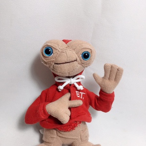 环球usj 外星人et 穿红衣服 影城电影人物 毛绒公仔玩偶收藏爱好