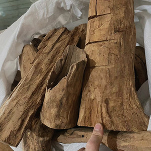 东加檀香老料香薰氧化木段汤加王国老料醇香浓郁略带凉感正区料