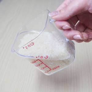 日本进口inomata 塑料带刻度透明米杯大米计量杯厨房烘培牛奶杯量