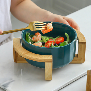 厂销北欧创意家用商用带木架陶瓷餐具宠物碗汤面碗水果甜品沙拉碗