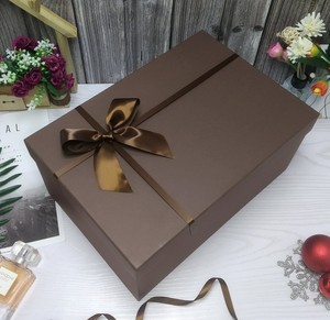 哑光啡色特大长方形生日礼物盒西装羽绒服衬衫包装盒围巾定制纸盒