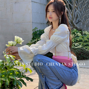 晨妍-《一秒超模裤》高腰显瘦微喇开衩牛仔裤