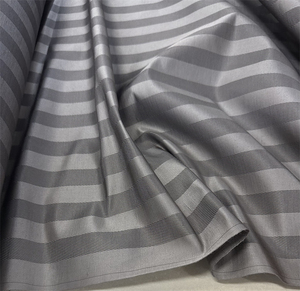 大牌尾货进口银灰色宽条竖条纹真丝亚麻混纺丝麻布料设计师面料