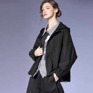 咫尺宽松蝙蝠袖连帽短外套女装大码休闲夹克百搭上衣2021秋季新款