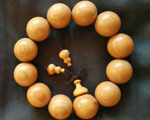 百年老杏木手串