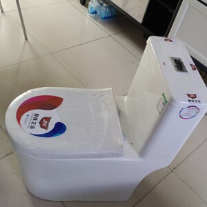 dhy大红鹰家用抽水马桶卫生间坐便器大口径防臭防溅虹吸式坐便器