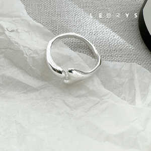 韩国S925纯银简约小众轻奢光面不对称心形开口戒指女百搭食指戒潮