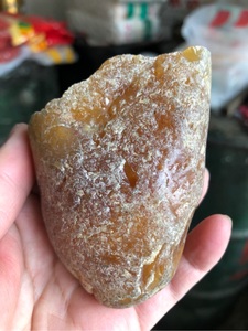 黑龙江天然蜡石原石雕刻料油润通透283克