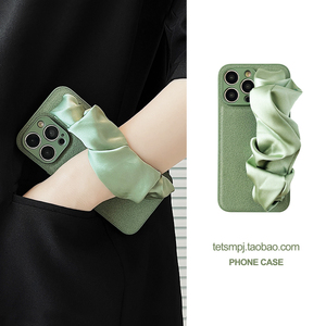 绿色丝巾腕带适用苹果15手机壳iPhone14promax保护套13女14pro新款12斜挎手拎11全包防摔15pro创意15promax潮