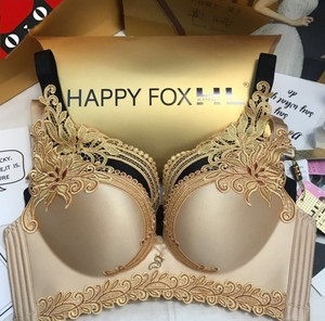 金狐狸内衣旗舰店香港专柜官方正品幸福花文胸小胸加厚无钢圈聚拢