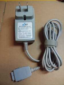 首信6288手机充电器 18