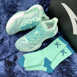 安踏篮球鞋袜子