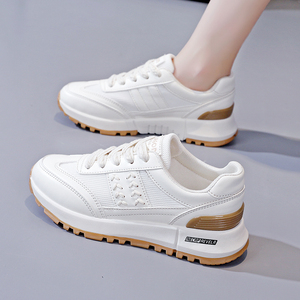 女式名牌旅游鞋