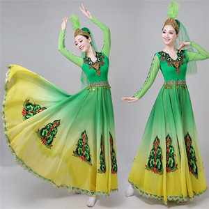 新疆舞蹈演出服少数民族服装女成人新款大摆裙套装维吾尔族表演服