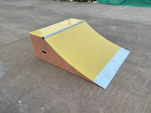 滑板飞坡台子道具 抛台 坡道 ramp j台 u池定制【包邮】