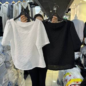 韩国代购大码女装2024春新款一字圆领泡泡袖气质立体花朵面料衬衫