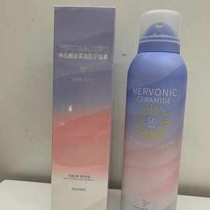 欧嘉莱尼防晒喷雾神经酰胺隔离防护补水二合一防水防汗学生50倍.