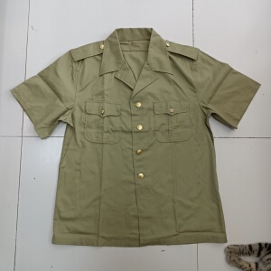 正品87式短袖衬衣老式军绿色怀旧收藏军迷衬衣夏季两个兜纱卡衬衣