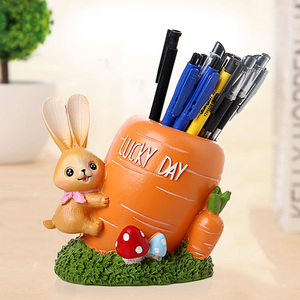 卡通田园小兔子树脂笔筒摆件创意家居学生礼品个性实用儿童房学习