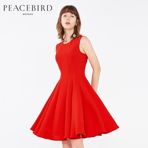 [转卖]红色连衣裙2018新款太平鸟女装春款中长款无袖流…