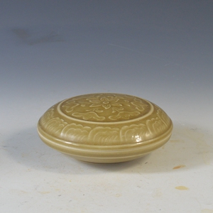 仿古瓷器 复古做旧南宋风格 定窑黄釉花卉纹印泥盒 文房 古董古玩