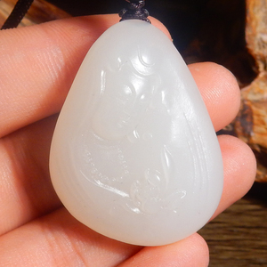 方言和田玉精品收藏级青海老坑料细腻油润羊脂白玉观音吊坠挂件x