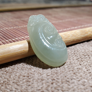 方言企业精品和田玉青海料青白玉巧雕如意灵芝吊坠挂件配饰回馈a