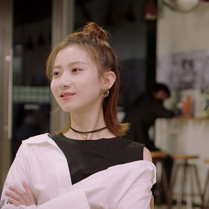 99分女朋友阿桃蒲萄同款白色拼接衬衫假两件时尚百搭休闲私人定制