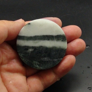 南阳玉独山玉独玉细白黑白玉料原石矿石