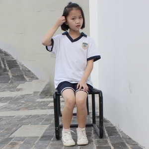 广州天河区龙口西小学生校服家长定制白色夏季休闲v领短袖裤套装